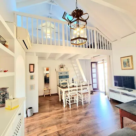 Downtown Pueblo Lopez Eco In Center Apartment