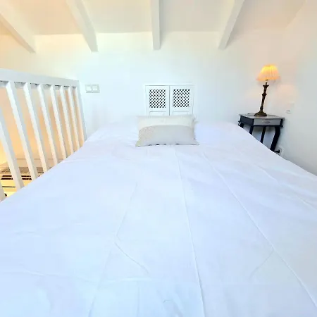 Downtown Pueblo Lopez Eco In Center Apartment *